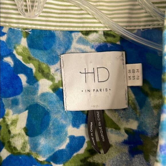 HD in Paris Floral Blue and Green Women's Top - Picture 2 of 4